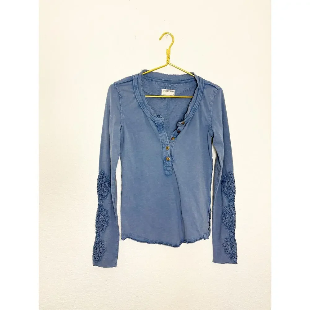 Free People Our Song Henley Cuff Long-Sleeve Shirt Size Medium Blue Crochet